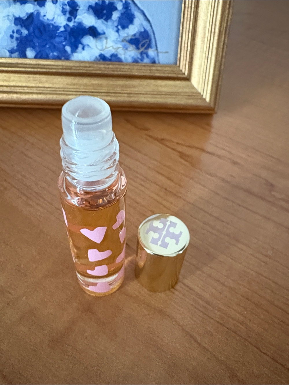 Tory Burch Mini Love Relentlessly Roll-On with Pink Heart Motif - Picture 6 of 6